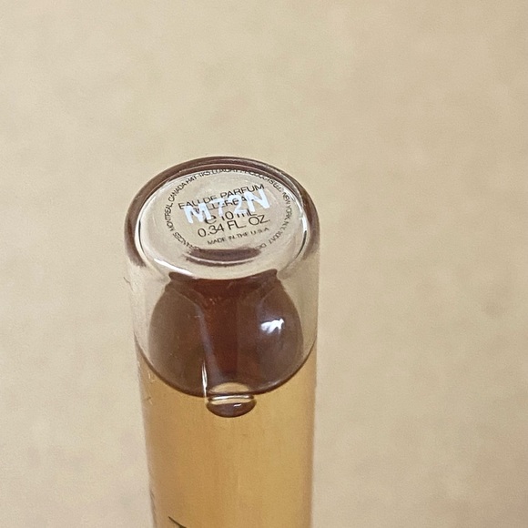 Viktor & Rolf Flower bomb - Picture 3 of 5